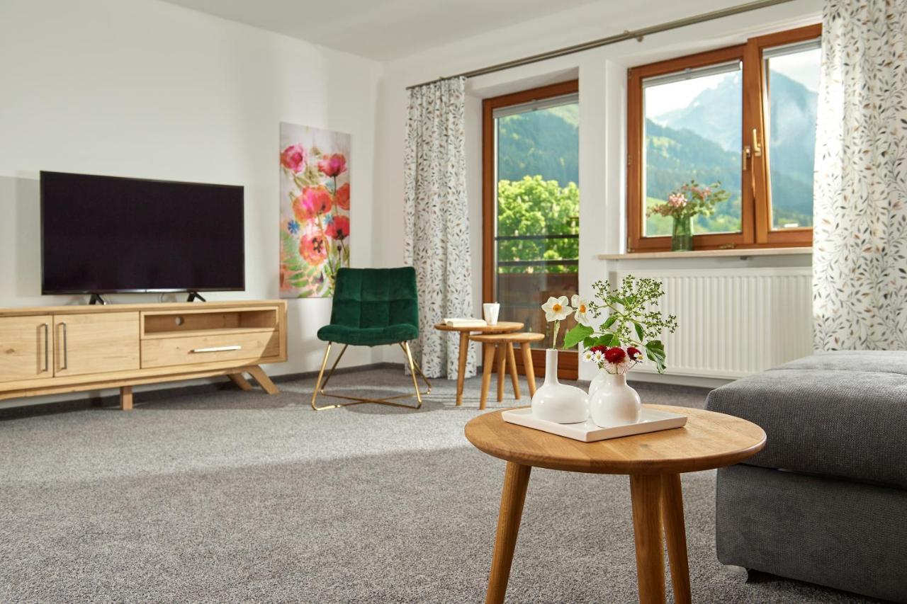 Hornblick Fewo- Ab Mai Freie Fahrt Mit Bergbahnen Oberstdorf Exteriér fotografie